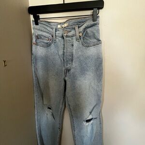 Size 27 Levi straight rib cage jeans